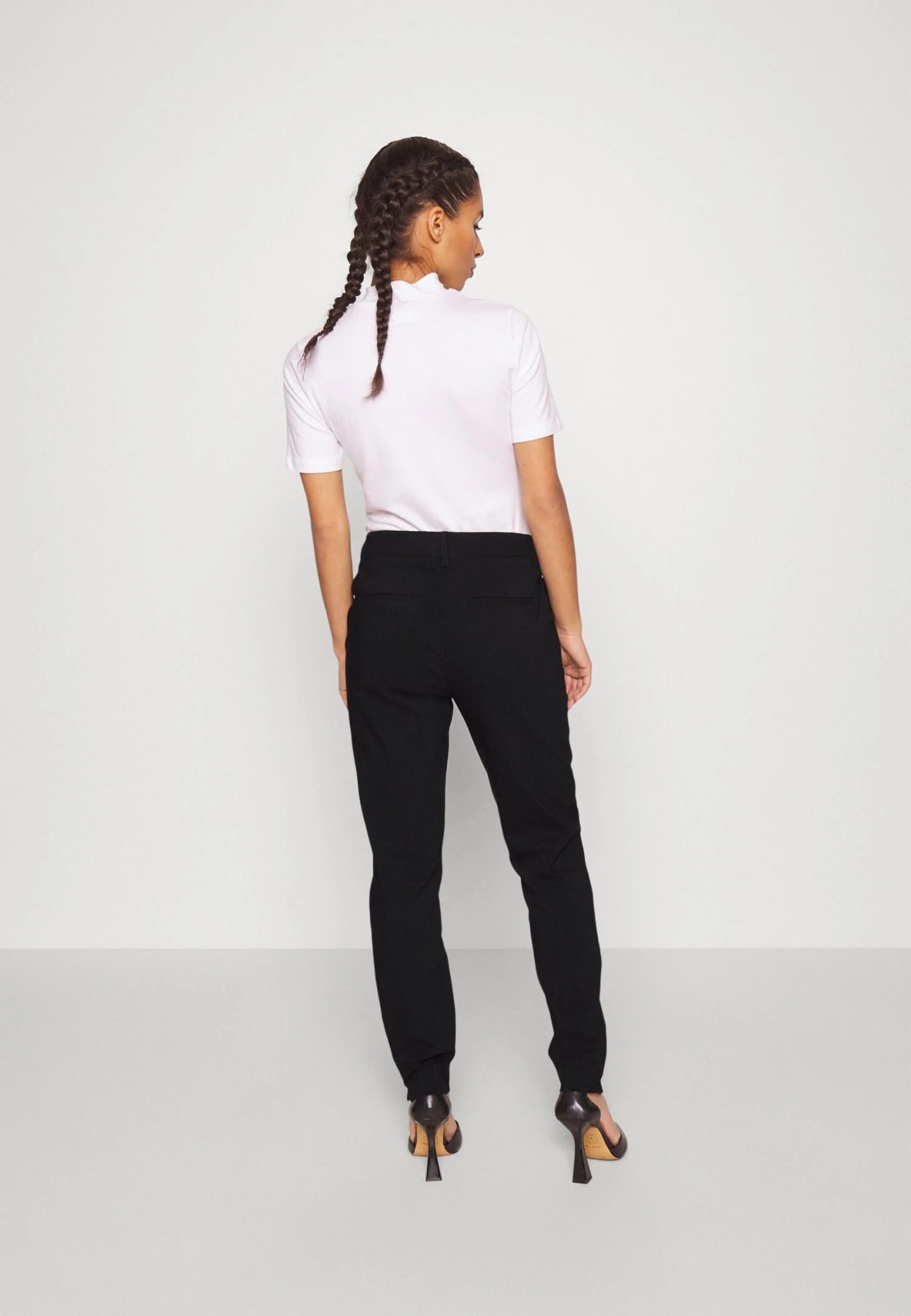 Vero Moda Petite Vmmille Slim Pant- Broek - Black 5 Vero Moda Petite Vmmille Slim Pant- Broek - Black - Afbeelding 3
