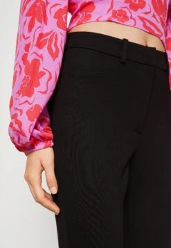 Vero Moda Vmaugustathea - Legging - Black -Vero Moda Winkel 00b669c87f7642398bba472822759e4d