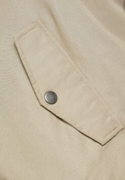 Vero Moda Vmzoa Padded Short - Jas - Laurel Oak -Vero Moda Winkel 031840a07f3a4f61a5a776cb392d9c9f