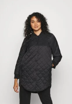Vero Moda Curve Vmhayle Jacket - Halflange Jas - Black