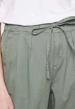 Vero Moda Vmevany Hr Loose String - Broek - Laurel Wreath -Vero Moda Winkel 064cdfad876b4456b6e3bcbe81aa1cee