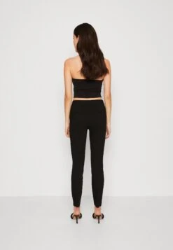 Vero Moda Vmmille Slim- Broek - Black -Vero Moda Winkel 079607a8506f4180be851973c8553c17
