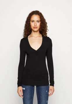 Vero Moda Tall Vmalberte V Neck - Longsleeve - Black