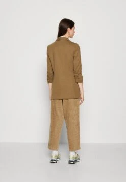 Vero Moda Vmharukimai 3/4 Classic - Halflange Jas - Capers -Vero Moda Winkel 0dbed5c943294cd1b916e863e92cd48e