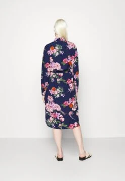 Vero Moda Tall Vmviola Calf Shirt Dress - Blousejurk - Navy Blazer -Vero Moda Winkel 0fcdf1c3c26a4df68cab47cb5fec3f8e