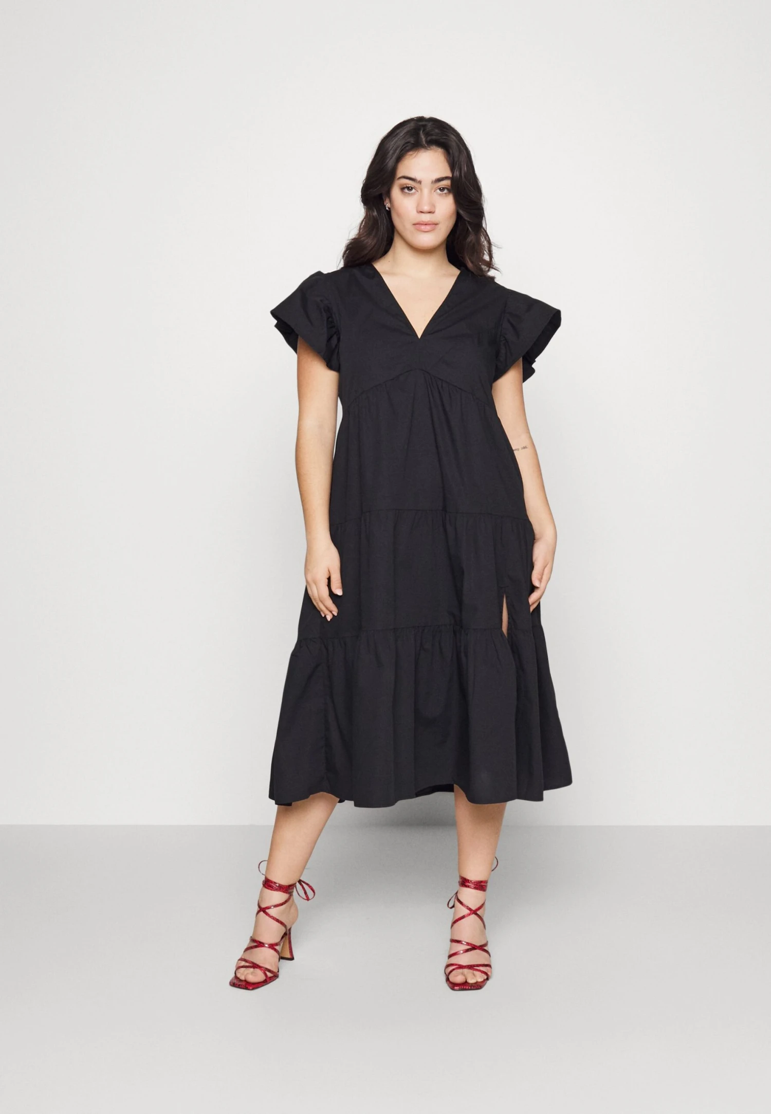 Vero Moda Curve Vmjarlotte Calf Slit Dress - Jurk - Black 3 Vero Moda Curve Vmjarlotte Calf Slit Dress - Jurk - Black