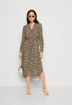 Vero Moda Vmeasy Long V Neck Shirt Dress - Maxi-Jurk - Irish Cream Dina -Vero Moda Winkel 189d768d6c5d46cb91483bbdcbb7de86