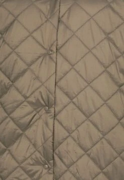 Vero Moda Curve Vmhayle Jacket - Halflange Jas - Bungee Cord 7 Vero Moda Curve Vmhayle Jacket - Halflange Jas - Bungee Cord -Vero Moda Winkel 18d89ef48bd84437b6a149f8bd70f20a