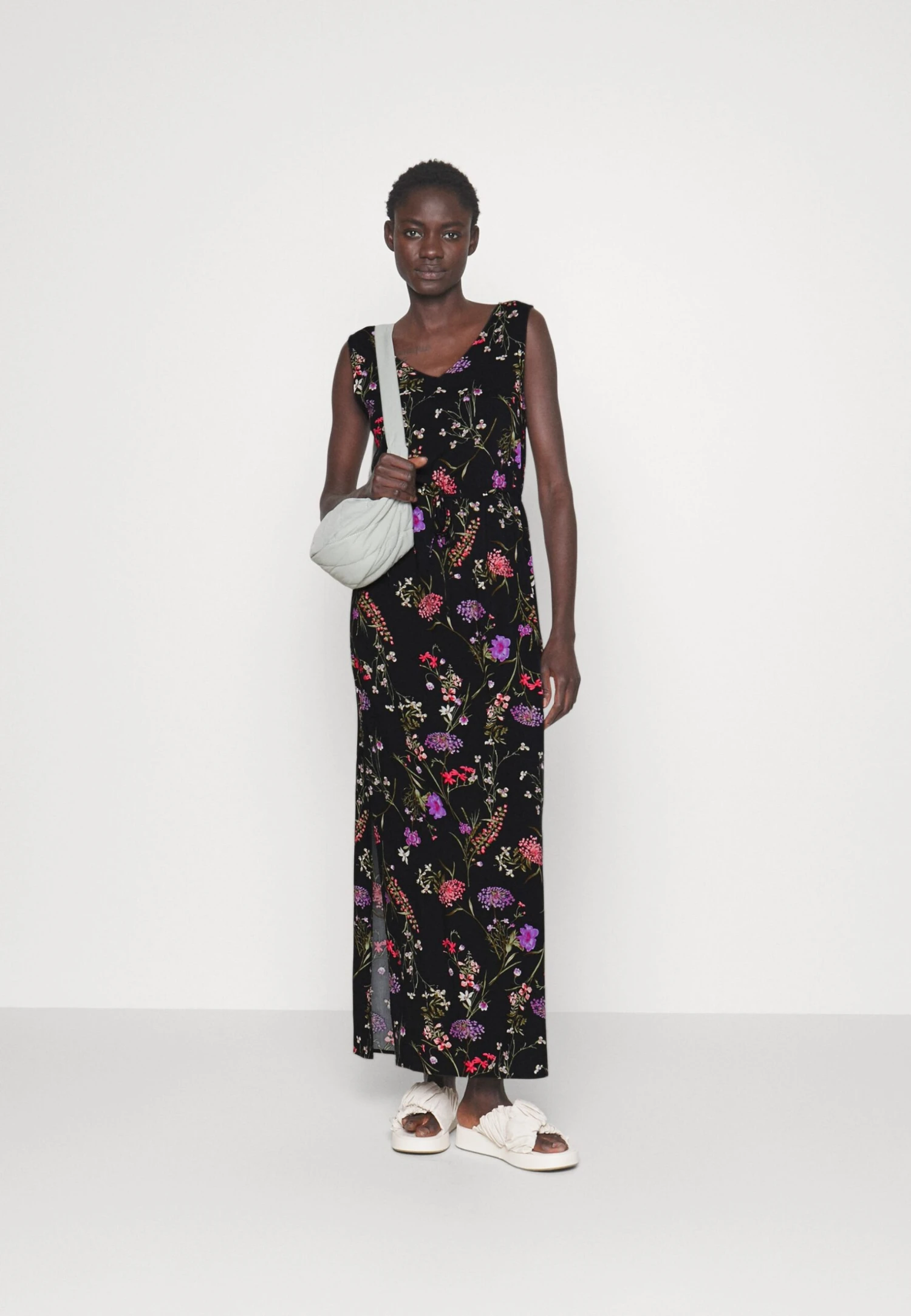 Vero Moda Tall Vmeasy Tank Dress - Maxi-Jurk - Black/Mille 4 Vero Moda Tall Vmeasy Tank Dress - Maxi-Jurk - Black/Mille - Afbeelding 2