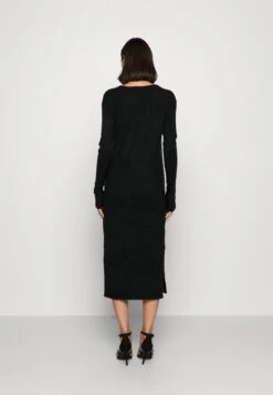 Vero Moda Tall Vmlefile Boatneck Calf Dress- Jurk - Black -Vero Moda Winkel 1e14a04a073d467794c8c736b8161474