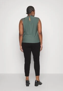 Vero Moda Curve Vmbailey Paperbag Belt Ankle - Broek - Black -Vero Moda Winkel 22ee020712604629848cc544b0ccc461