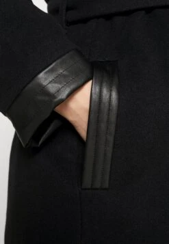 Vero Moda Curve Vmcalasissel - Mantel - Black -Vero Moda Winkel 255e3483c65c47e3afcef103f7296ff0