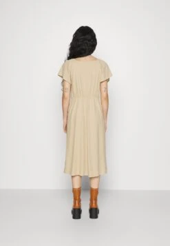 Vero Moda Petite Vmmymilo Calf Dress - Jurk - Irish Cream -Vero Moda Winkel 2851bd5b149442bead376bef131310c3
