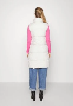 Vero Moda Uppsala Noos - Bodywarmer - Oatmeal -Vero Moda Winkel 28d4cd41aab1455aa750e908db824268