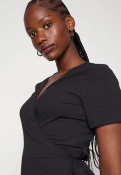 Vero Moda Curve Vmhaya Short Dress - Jurk - Black -Vero Moda Winkel 2a981fe649d940f5a36d0f41498484ad