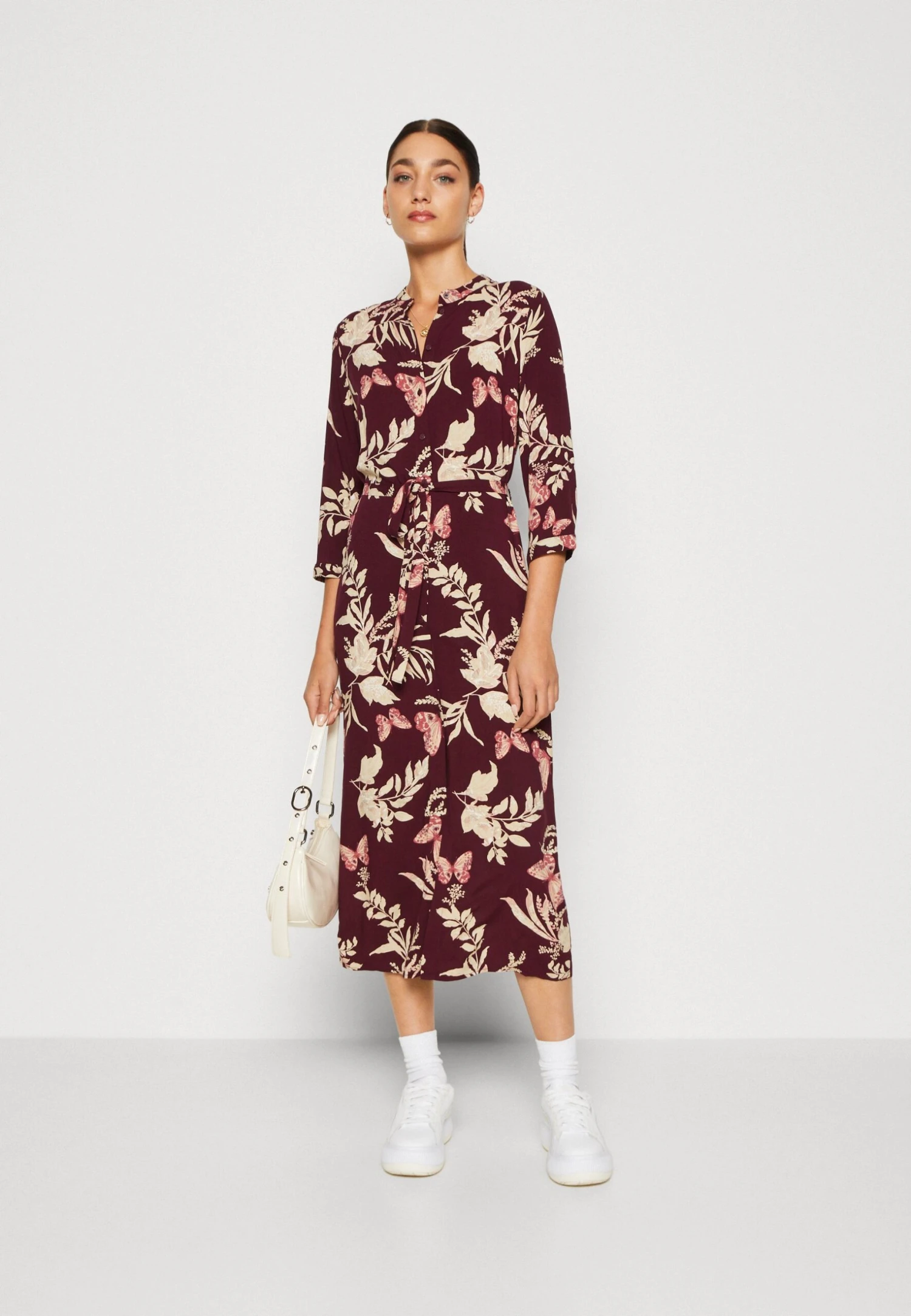 Vero Moda Vmeasy 3/4 Long Shirt Dress - Blousejurk - Winetasting 4 Vero Moda Vmeasy 3/4 Long Shirt Dress - Blousejurk - Winetasting - Afbeelding 2