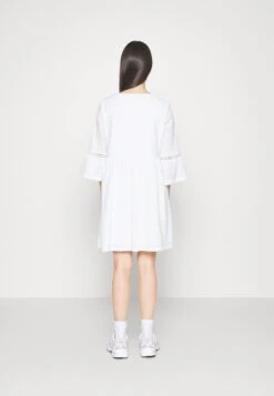 Vero Moda Petite Vmmarcy Short Dress - Jurk - 175598 10 Vero Moda Petite Vmmarcy Short Dress - Jurk - 175598 -Vero Moda Winkel 32b54267d8bf4ccaa59afb14281331e7