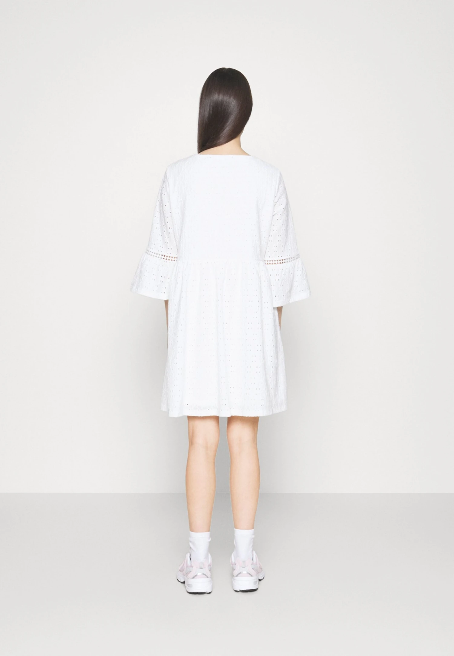 Vero Moda Petite Vmmarcy Short Dress - Jurk - 175598 5 Vero Moda Petite Vmmarcy Short Dress - Jurk - 175598 - Afbeelding 3