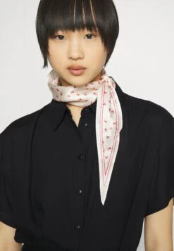 Vero Moda Petite Vmbumpy Calf Shirt Dress- Blousejurk - Black -Vero Moda Winkel 3548833a65f64bd1b822636fd7006b77