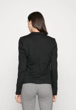 Vero Moda Tall Vmsumijulia Classic - Blazer - Black -Vero Moda Winkel 35fc76b13ac9404ea11cf0ceb5caaf14