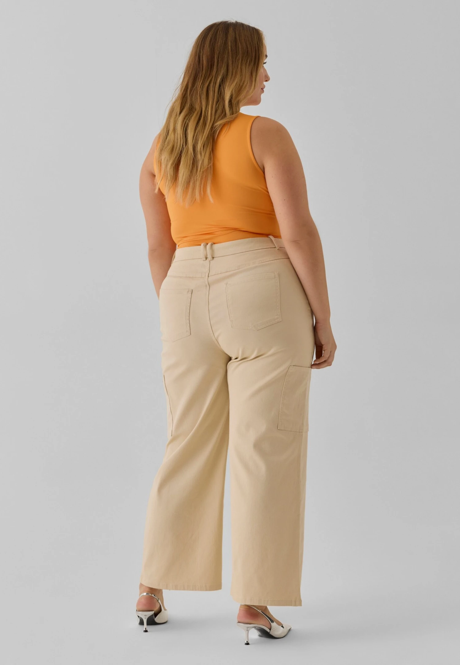 Vero Moda Curve Vmjoann - Top - Carrot Curl 5 Vero Moda Curve Vmjoann - Top - Carrot Curl - Afbeelding 3