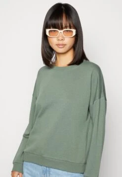 Vero Moda Vmoctavia Ls Jrs Noos - Sweater - Light Green -Vero Moda Winkel 36c5fef8434c40faa48e6a5a27ea0313