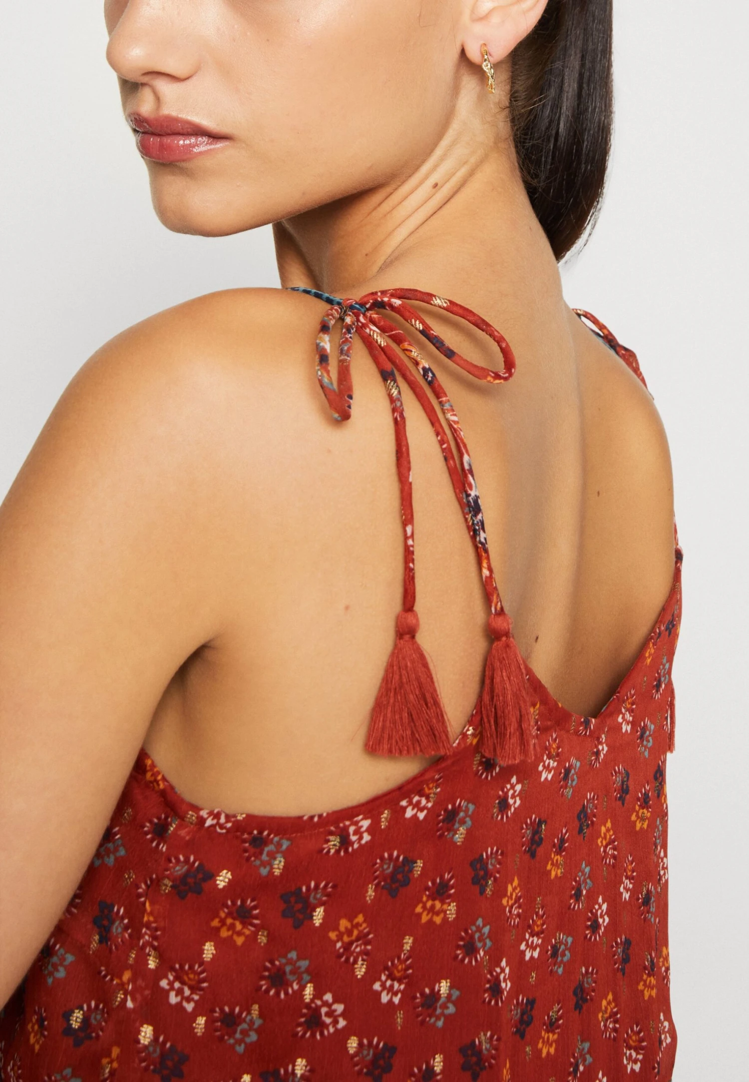 Vero Moda Vmlucy String Singlet Boho- Top - Barn Red 8 Vero Moda Vmlucy String Singlet Boho- Top - Barn Red - Afbeelding 6