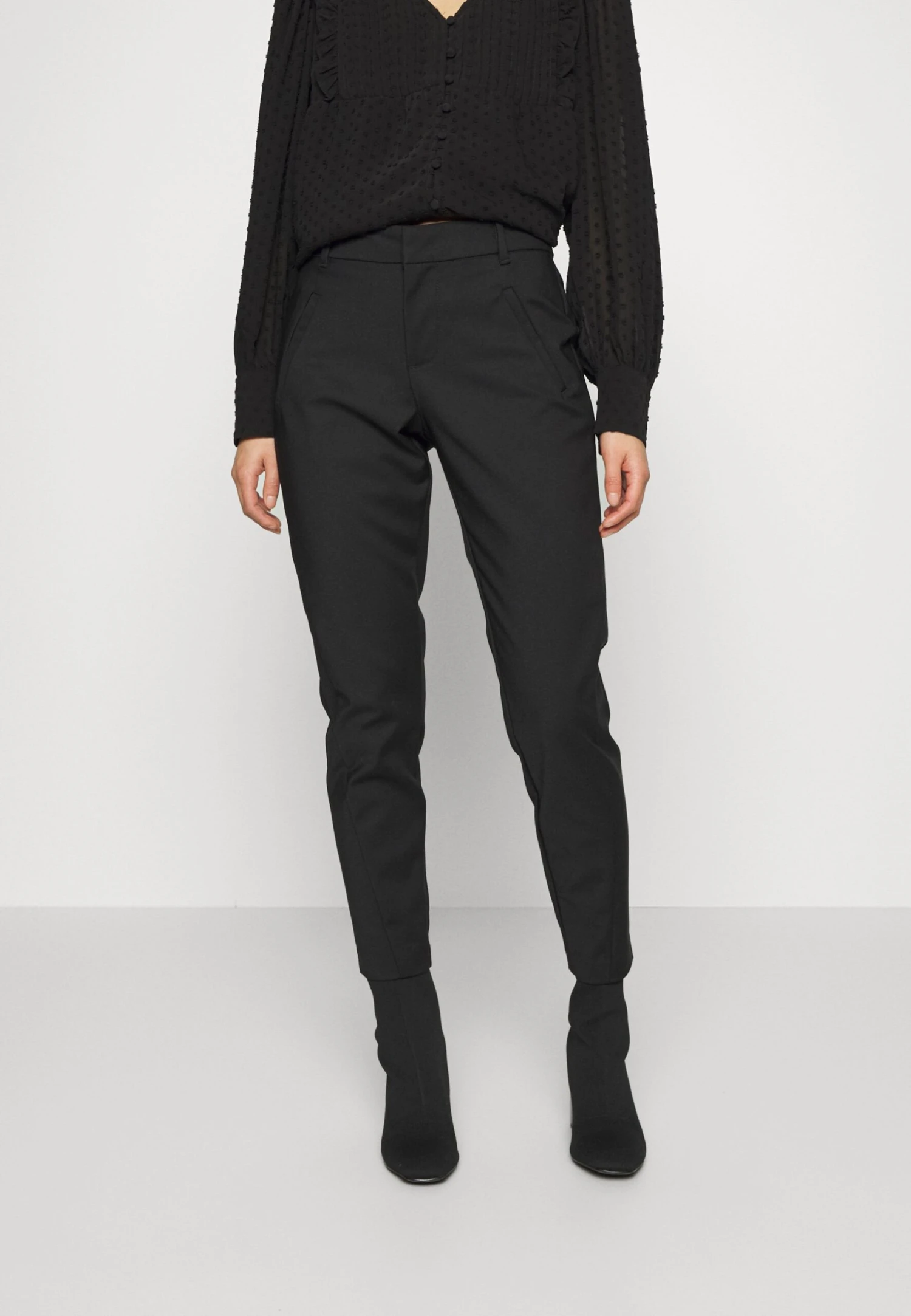 Vero Moda Petite Vmvictoria Ankle Pants - Broek - Black 3 Vero Moda Petite Vmvictoria Ankle Pants - Broek - Black