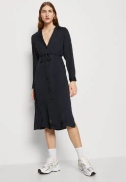 Vmdarcy Calf Shirt Dress - Blousejurk - Salute -Vero Moda Winkel 3dd15bc2d7d14b828468838f20baab0e