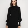 Vero Moda Tall Vmhollykarispuff Highneck Dress - Gebreide Jurk - Black -Vero Moda Winkel 40cf06ce4cdf4c7b82b1fc6187653bcd