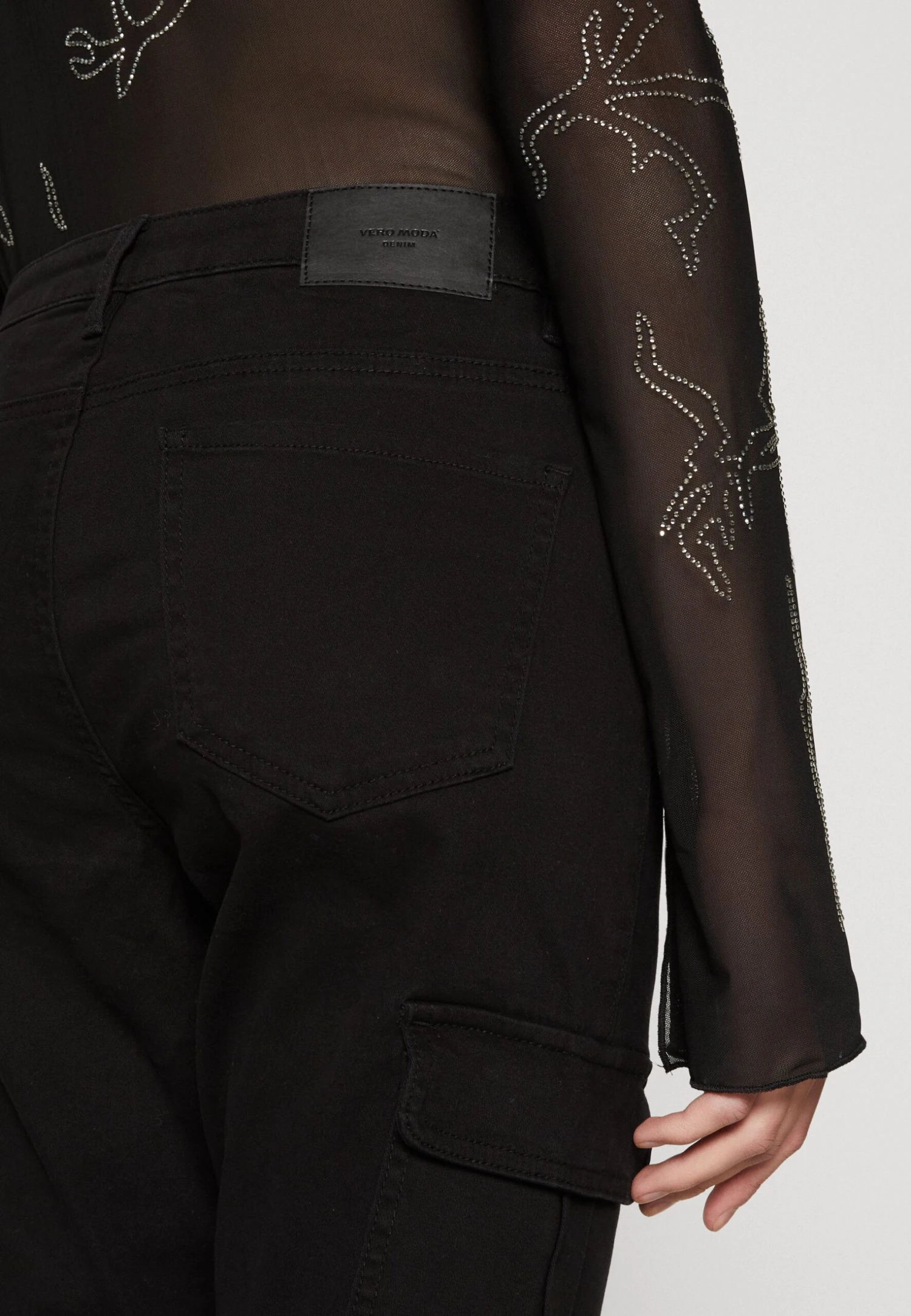 Vero Moda Vmivy Ankle - Cargobroek - Black 6 Vero Moda Vmivy Ankle - Cargobroek - Black - Afbeelding 4