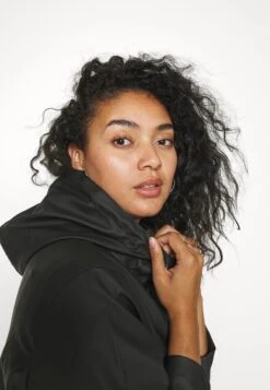 Vero Moda Curve Vmmalou Coated Jacket - Parka - Black -Vero Moda Winkel 478cc00f894945dda33b45ca9d9e9697