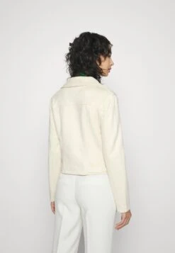 Vero Moda Petite Vmjose Short Jacket - Imitatieleren Jas - Birch 10 Vero Moda Petite Vmjose Short Jacket - Imitatieleren Jas - Birch -Vero Moda Winkel 4c23220fe361401eb58f4c16631e9bf0