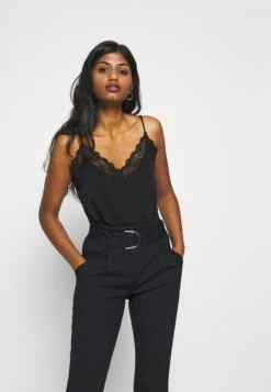 Vero Moda Petite Vmbailey Paperbag Belt Pants - Broek - Black -Vero Moda Winkel 55c722980e5a431d814a722ce3adef98