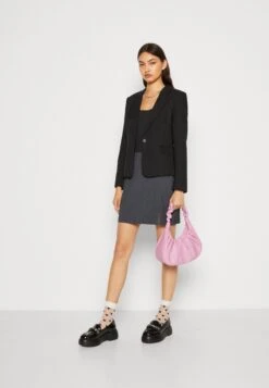 Vero Moda Winkel -Vero Moda Winkel 565c718c452f49dd90f9fb2d60c7cf80