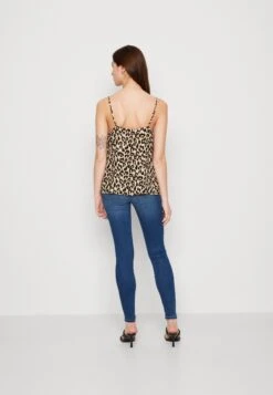 Vero Moda Vmeasy Singlet V Neck- Top - Irish Cream/Dina 10 Vero Moda Vmeasy Singlet V Neck- Top - Irish Cream/Dina -Vero Moda Winkel 57670d64d25a408ea0eb728c3d2c839f