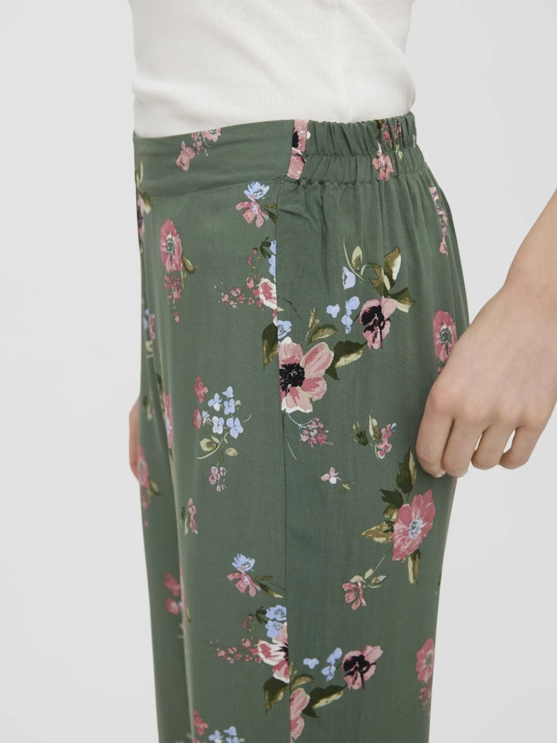 Vero Moda Tall Vmeasy Wide Pants - Broek - Laurel Wreath/Freya 6 Vero Moda Tall Vmeasy Wide Pants - Broek - Laurel Wreath/Freya - Afbeelding 4