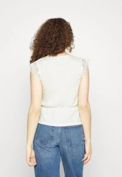 Vero Moda Tall Vmcaia- Top - Snow White 9 Vero Moda Tall Vmcaia- Top - Snow White -Vero Moda Winkel 587e4e1d503b48919fab4d7c574c2ab2