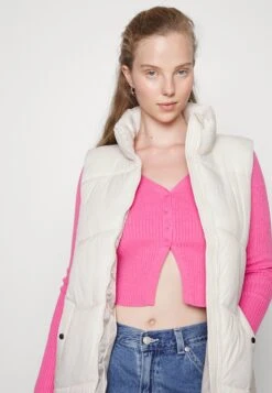 Vero Moda Uppsala Noos - Bodywarmer - Oatmeal -Vero Moda Winkel 5cd70c98329544249622a692d1784827