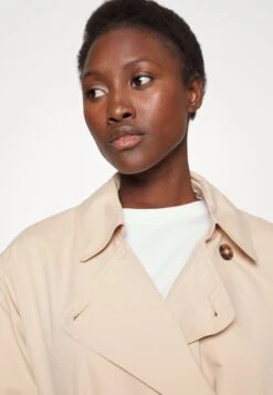 Vero Moda Tall Vmpernillemie - Trenchcoat - Irish Cream -Vero Moda Winkel 5e1f36f54b28473ea0053f2065010112