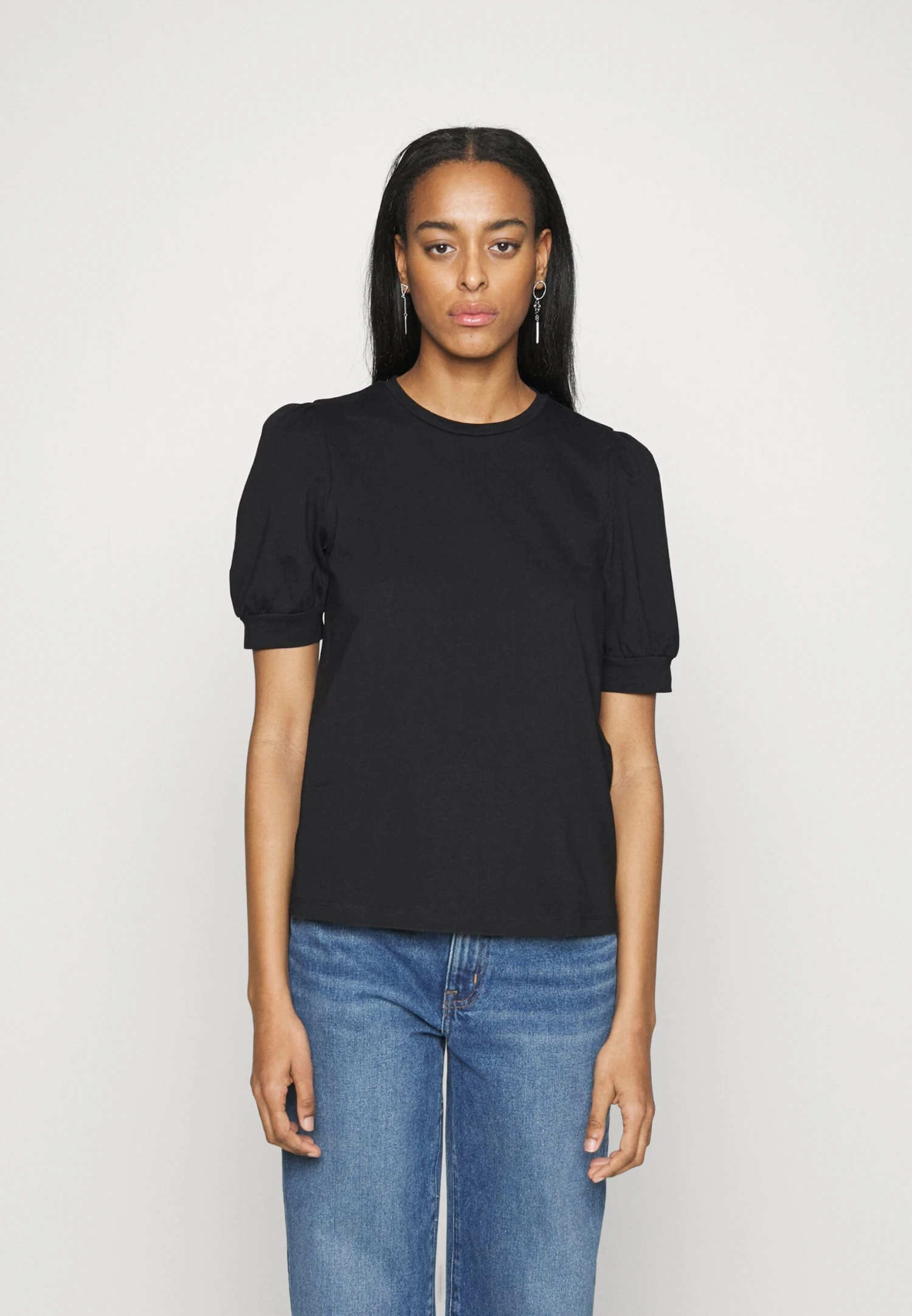 Vero Moda Tall Vmkerry O Neck - T-Shirt Basic - Black 3 Vero Moda Tall Vmkerry O Neck - T-Shirt Basic - Black