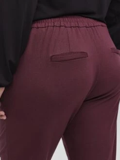 Vero Moda Curve Mid-Rise - Broek - Port Royale -Vero Moda Winkel 6199309512a246ad944901eb2678f029