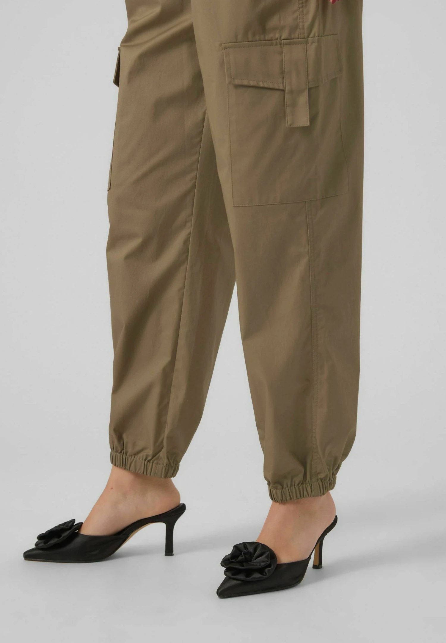 Vero Moda Treillis - Cargobroek - Khaki 6 Vero Moda Treillis - Cargobroek - Khaki - Afbeelding 4