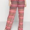 Vero Moda Curve Vmdicte Wide Pant - Broek - Red -Vero Moda Winkel 65f524019ab4434db53c02ec6cac8c08