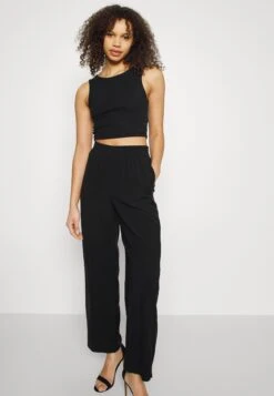 Vero Moda Tall Vmcarmen Wide Pull On Pant Tall - Broek - Black -Vero Moda Winkel 69b0751aec754ca2940968416c9aefc8
