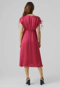 Vero Moda Cocktailjurk - Pink Yarrow -Vero Moda Winkel 69b47320171c476f80cb01d594396fd5