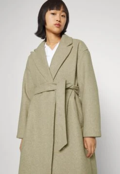 Vero Moda Petite Vmfortune Long Jacket - Mantel - Silver Mink -Vero Moda Winkel 69e1be0369fb45ed9904b97bac55af50