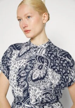 Vero Moda Tall Vmebba Calf Shirt Dress - Jurk - Navy Blazer/Ebba 11 Vero Moda Tall Vmebba Calf Shirt Dress - Jurk - Navy Blazer/Ebba -Vero Moda Winkel 6a32aaffb93b4062b5a5de85a82d50bf