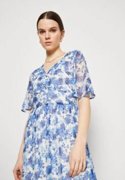 Vero Moda Vmmia S/S 7/8 Exp - Cocktailjurk - Dazzling Blue -Vero Moda Winkel 6acc15f5eceb4ab695a52c4f011f30e9