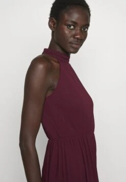 Vero Moda Tall Vmmia Maxi Dress - Galajurk - Winetasting -Vero Moda Winkel 6b01ac989abc4db78dd33f50bbbdcf1f